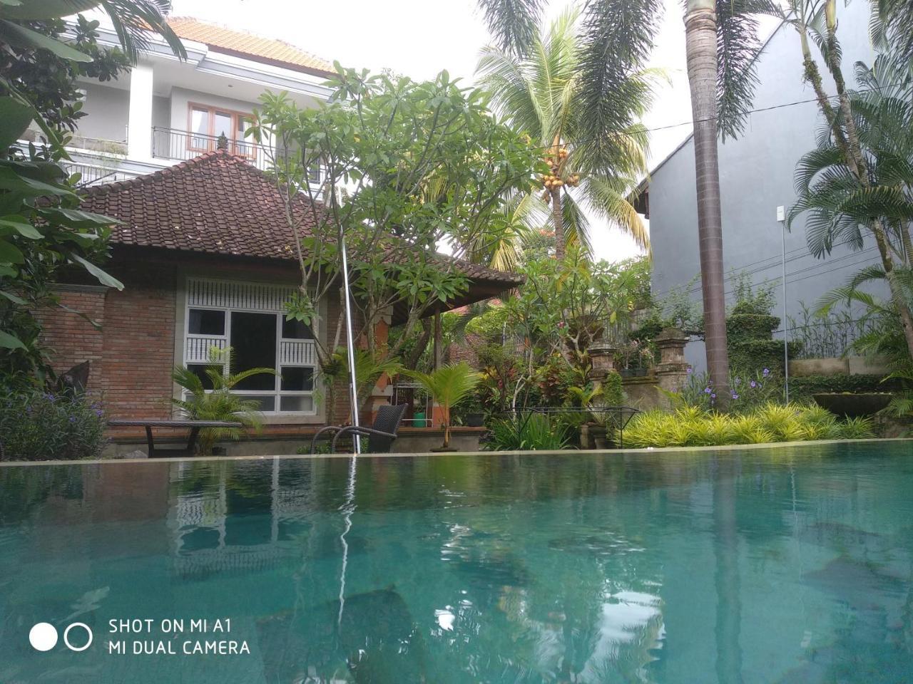 Mandia Bungalows Ubud Værelse billede